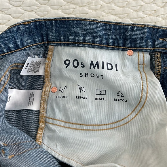 Lucky Brand 90’s Midi high waist button fly jean shorts size 8 - Picture 2 of 7